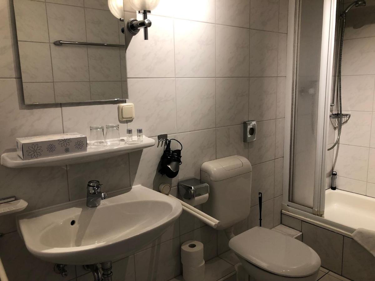 Hotel Krone Post Gersfeld Zewnętrze zdjęcie